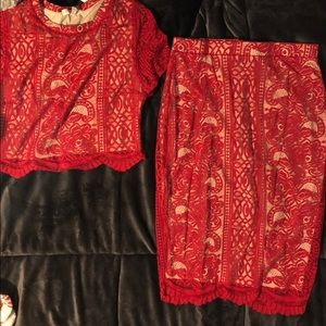 *BRAND NEW* 2 piece skirt and crop top